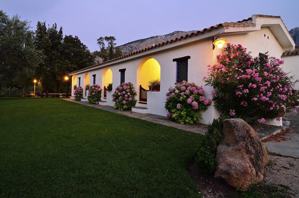 Agriturismo Guthiddai Oliena Exterior photo